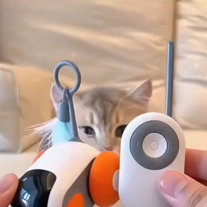 ของเล่นแมวสมาร์ทรถสปอร์ตรีโมทคอนโทรล ของแมวเล่นไฟฟ้า มีรีโมทคว มีการหลีกเลี่ยงอุปสรรคที่ชาญฉลาด-B41