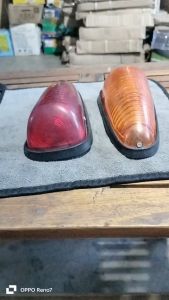 Đèn nóc lắp mui trên ca bin xe tải gồm nhiều màu khác nhau không có bóng