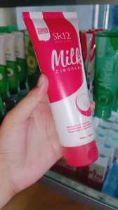 MICELLAR WATER & MILK CLEANSER SR12 / MEMBERSIHKAN SISA MAKE UP DI WAJAH / MEMBERSIHKNA KOTORAN DI WAJAH / MELEMBABKAN KULIT / MEREGENERASI SEL KULIT / KULIT SEHAT / KULIT BERSIH