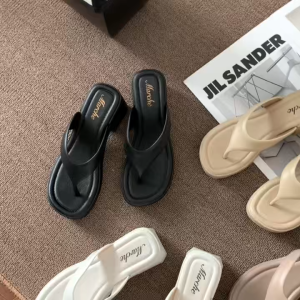 Marche Ladies Korean Style Thick Sole Flip Flops Sendal Wanita Wedge Ringkas Untuk Harian