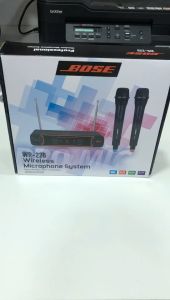 (AMO) PROFESSIONAL WIRELESS MICROPHONE SYSTEM WR-226 /UHF/HI-FI SYSTEM/DIGITAL WIRELESS AUDIO TRANSMISSON