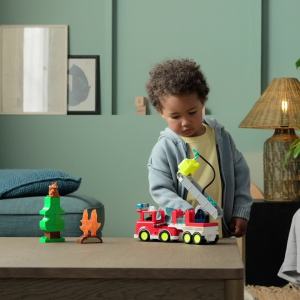 LEGO DUPLO 10473 Đồ Chơi Lắp Ráp Xe Cứu Hỏa Kèm Vòi Phun Nước Và Lính Cứu Hỏa (28 chi tiết)
