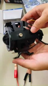 Đèn pha U7 đa chế độ nhiều màu