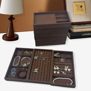 1 Pc Walnut Wood Pattern Jewelry BoxJewelry TraySuitable for Storing Necklaces Rings Earrings and Ear Studs Color: Coffee