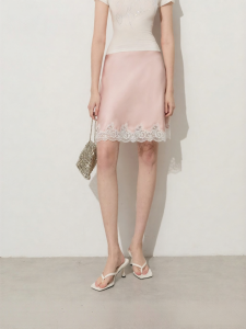D-PLAY | Graceful Pink Waist-Accentuated A-Line Lace Skirt