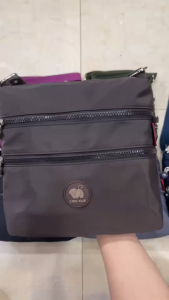 กระเป๋าสะพายสายยาว รุ่น KB-002-6 ยี่ห้อ LING KUB #กระเป๋าสะพายข้าง #มีเก็บปลายทาง