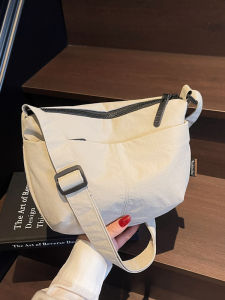 Fashionable Lightweight Casual Womens Shoulder Bag Stylish Bucket Bag Crossbody Bag Soft Handle Spring Summer New Arrival