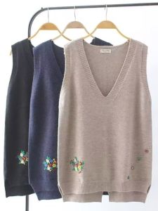 กระดุมปัก คอวี ถัก เสื้อกั๊ก หลวม เปิดแยก แขนกุด ขนาดใหญ่ ผู้หญิง ลำลอง แฟชั่นสํานักงานเดินทางสวมใส่