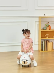 Xe chòi xoay 360 độ cao cấp cho bé 1-4 tuổi có nhạc đèn XCX-YM669
