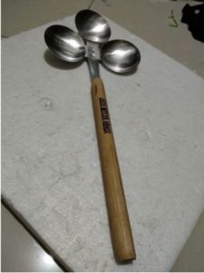 Cetakan Bakwan Isi 3 Plus Sutil Cetakan Ote-Ote / Cetakan Serbaguna