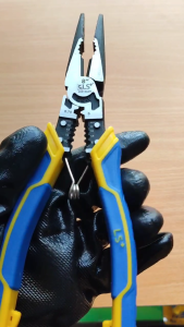 Kìm nhọn đa năng cao cấp 8(200mm) thép C55 .Tích hợp tuốt dây - bấm cos - cắt - kẹp. Kềm thợ điện