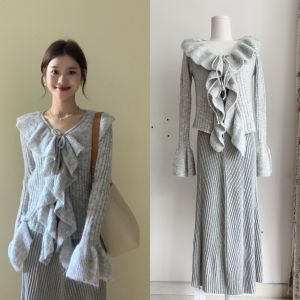 เสื้อผ้าถักเอวสูงชายระบายมีออร่าสไตล์อ่อนโยนชุดกระโปรงคาร์ดิแกนเสื้อไหมพรมแฟชั่นแบบสั้นสำหรับคนตัวเล็กในฤดูใบไม้ร่วงของผู้หญิง