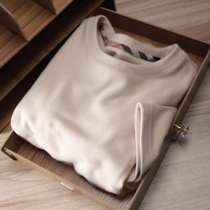 เสื้อยืดแขนสั้นผ้าสำลีบุขนกำมะหยี่สองด้านสำหรับผู้ชายเสื้อให้ความอบอุ่นแบบหนาแขนสั้นบุขนกำมะหยี่หนาพิเศษสำหรับฤดูใบไม้ร่วงและฤดูหนาวเสื้อตัวในใส่ด้านใน