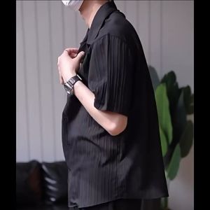Huilihi Light luxury high-end drape trendy short-sleeved shirt Mens summer top Korean loose half-sleeved no-iron shirt