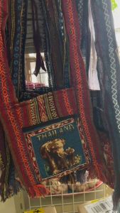 กระเป๋าย่ามใบใหญ่ ย่ามลายช้าง ลายนก กระเป๋าผ้าสะพายข้าง 9x9 นิ้ว สายยาว 24 นิ้ว