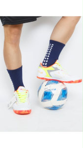 รองเท้าฟุตซอล BK1232 รุ่น Lucent Fusion X  [ฟรีถุงเท้ากันลื่น] เบา หวิว  แถม 1ถุงเท้า