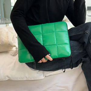 Aquyi® Poofy Laptop Bag Shockproof Puffy Laptop Bag Tablet PC Case/Sleeve Bag 11-15 inch