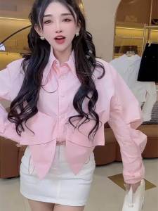 เสื้อเชิ้ตผู้หญิงแขนยาวพับคอสั้นสไตล์ใหม่ฤดูใบไม้ผลิและฤดูร้อน ดีไซน์เก๋ไก๋ กระโปรงสั้น ผูกโบว์ แฟชั่นสำหรับผู้หญิง