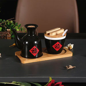 Mini Ceramic Chili Sauce Pot with Lid And Spoon Commercially Used High Temperature Resistant Fortune Character Small Pot Vintage