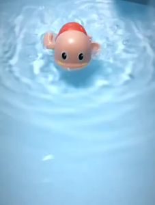 Kids Bath Toys Tortoise Baby Swimming Clockwork Water Spray Bath Toys