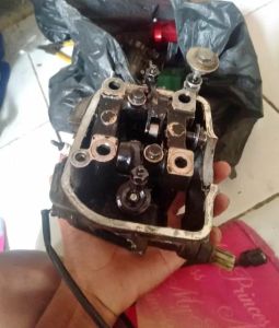 blok klep Honda beat atau Scoopy spacy Barang asli original copotan masih layak pakai satu set