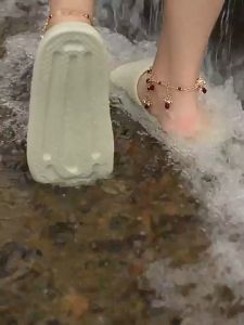 camellia.86 สําหรับผู้หญิงและผู้ชาย พร้อมส่ง รองเท้าแตะ Eva พื้นนิ่ม กันลื่น แห้งเร็ว