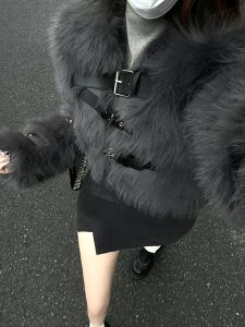 Fall Winter Short Style Fox Fur Jacket Womens Biker Clothes Plush Integrated Leather And Fur Environmentally Friendly Hot Girl