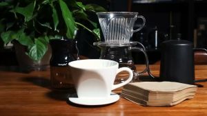 Food grade Coffee Filter Drip U01/U02 AS plastic material Coffee Drip filter pot heat resistant Clear 1-2 or 2-4 cups