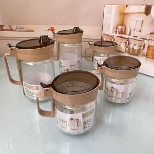 Bộ Lọ Đựng Gia Vị Thủy Tinh HIKARU Kèm Thìa Nắp Lật Cao Cấp 3 Lọ Dung Tích Khác Nhau DT241001001