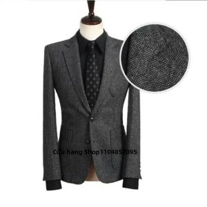 Áo Blazer Vest Nam Màu Xám Đậm Kiểu Xương Cá Cổ Ve Lịch Lãm Thích Hợp Cho Đám Cưới Dạ Hội Lễ Tốt Nghiệp Áo Vest Chú Rể Đơn Hàng Khuy.