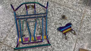 Baga giữa xe Airblade đời 2023 và 2024 2025 size 10ly inox bắt yên xe dòng 125i 150i 160i Phụ Kiện