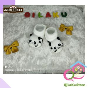 kaos kaki bayi karakter