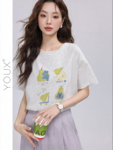 YOUXIANG | Áo Thun Dài Tự Do In Hình Trái Lê