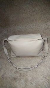BJ82123 - WHITE/KHAKI/BLACK TAS SLEMPANG HANDBAG WANITA FASHION IMPORT MODIS ELEGAN TERMURAH TERLARIS TERBARU BAGSTORE JAKARTA TAS BATAM GT2123