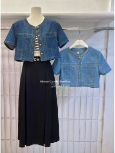 เสื้อแจ็คเก็ตยีนส์ผ้าฝ้ายบางเอวสูงทรงหลวมคอตั้งแขนสั้นฤดูร้อนสไตล์เกาหลีสำหรับผู้หญิง