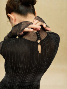 SUSHE | Stretch Waist Cinching Fake Two-Piece Blouse