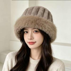 1Pcs Winter Warm Fisherman Cap Soft Thicken Ear Protection Solid Color Bucket Hat for Skiing Camping Trip