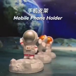 Holder Astronaut Astronot: Desain Unik untuk Stand Handphone Meja
