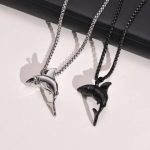 Vnox Stylish Shark Men Boys NecklacesRock Punk Animal Pendant Collar Jewelry with Stainless Steel Box Chain 50/55/60/70cm