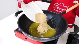 Vantage Crystal V-Fine 32cm Non-stick Wok With IH (H: 9cm/5.8L)