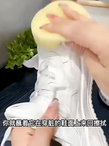 Krim Pemutih dan Pembersih Sepatu 120 gram shoes cleaner