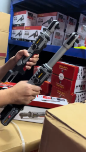 ด้ามฟรีไร้สายไร้แปรงถ่าน osuka รุ่น OCRW - 861 ( เฉพาะเครื่องเปล่า ) ด้ามบล็อกฟรีลมไฟฟ้าไร้สาย ด้ามฟรีบล็อกลมแบตเตอรี่ ด้ามฟรีลมไฟฟ้าไร้สาย