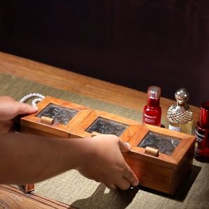 กล่องขนมขบเคี้ยวไม้เนื้อแข็งแบ่งถาดผลไม้แห้งถาดเก็บขนมขบเคี้ยวกล่องขนมขบเคี้ยวพร้อมฝาปิดกล่องเครื่องประดับกล่องเครื่องปรุงรสห้องครัว