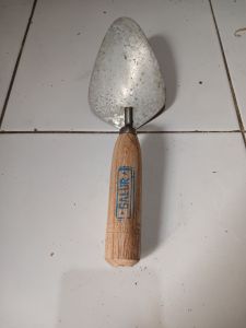 cetok Bulat bahan semi baja