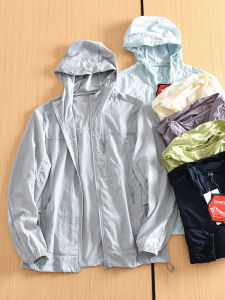 Outdoor Couples Breathable Quick Dry Sun Protection Hooded Sports Jacket Mens Womens Fashion Urban Style Nylon Fabric