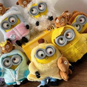 52TOYS | 52toys Bob&Tim Minions Better Toggther Series Blind Box Trendy Toy Ornament Cute Doll Backpack Pendant Mystery Box Surprise Gift