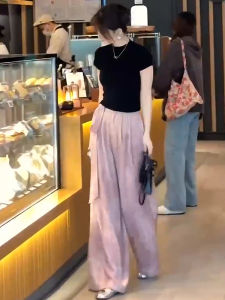 ชุดเสื้อยืดคอกลมแขนสั้นสีดำและกางเกงขายาวทรงหลวมสำหรับผู้หญิงในช่วงฤดูร้อน ชุดสองชิ้น แฟชั่นไฮเอนด์ ทรงหลวม สไตล์หวานๆ