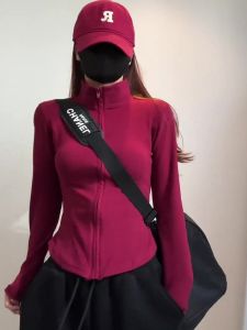 Invan Red Long Sleeve Yoga Clothes New Style Shoulder Zipper Base Shirt Small Size Waist Cinch Slim Short Top Women