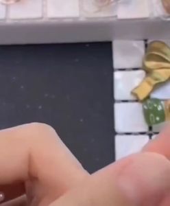 พร้อมส่ง [DD353]เล็บปลอมสำเร็จรูป เล็บปลอมยาว กันน้ำ แฟลชเจาะ หลากหลายสไตล์ กล่องละ 24 ชิ้น