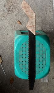 gergaji gorol kayu  tebang pohon